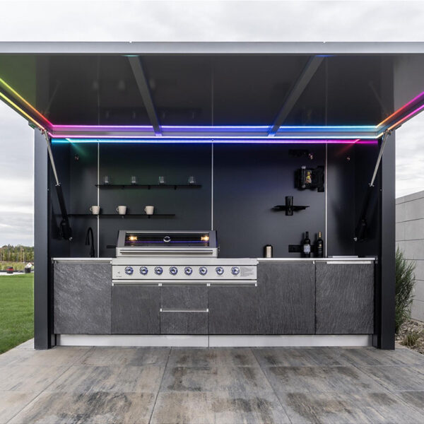 02 All-in-one outdoor party kitchen