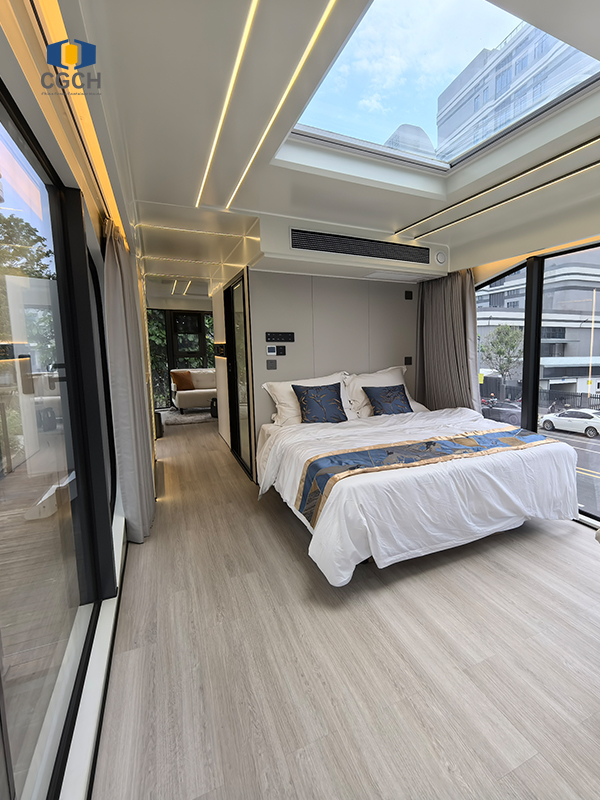 P7-CGCH space capsule house-interior details2