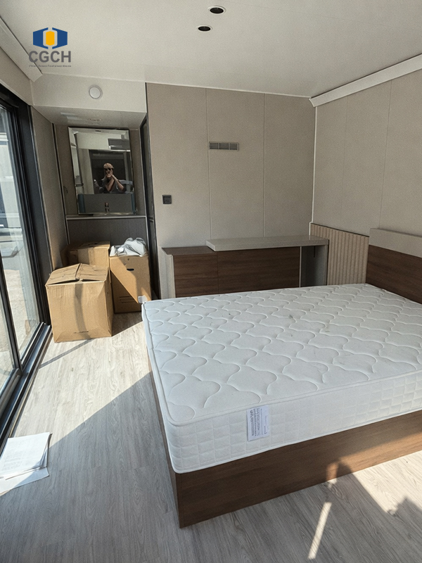 W3-CGCH space capsule house-interior details1