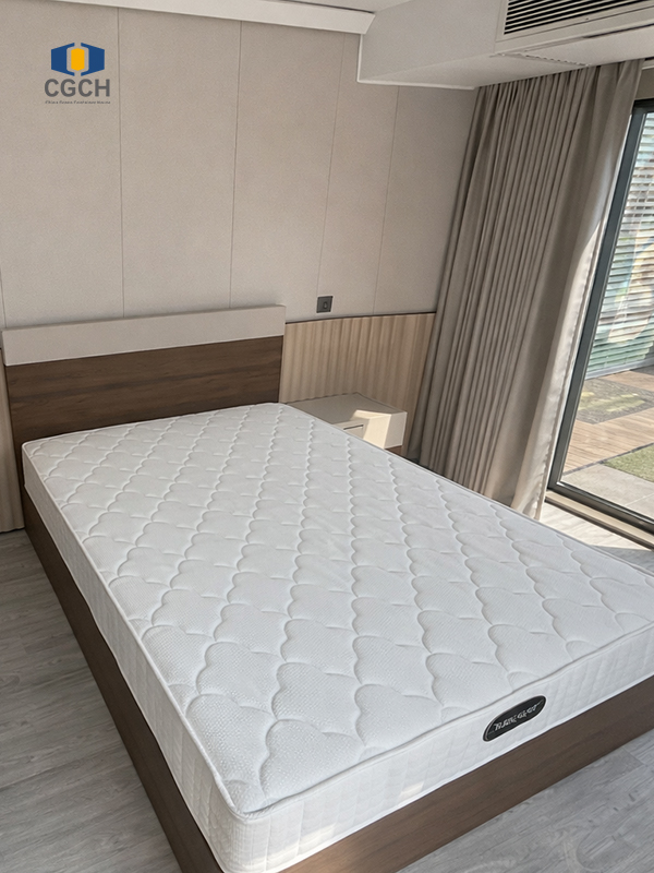 W3-CGCH space capsule house-interior details2